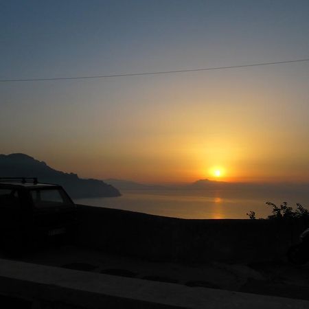 World Center Bed and Breakfast Amalfi Buitenkant foto