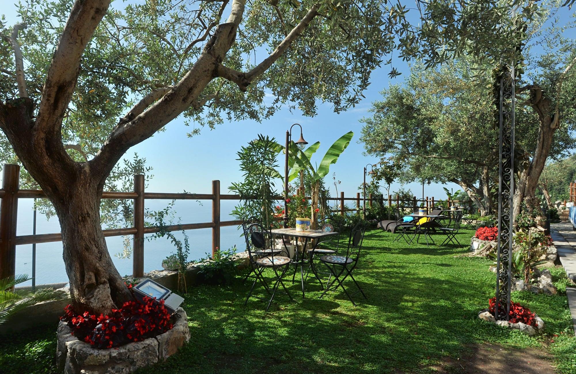 World Center Bed and Breakfast Amalfi Buitenkant foto