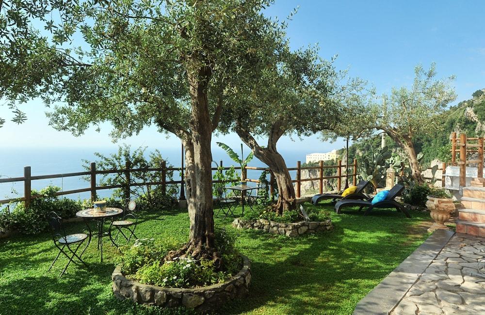 World Center Bed and Breakfast Amalfi Buitenkant foto
