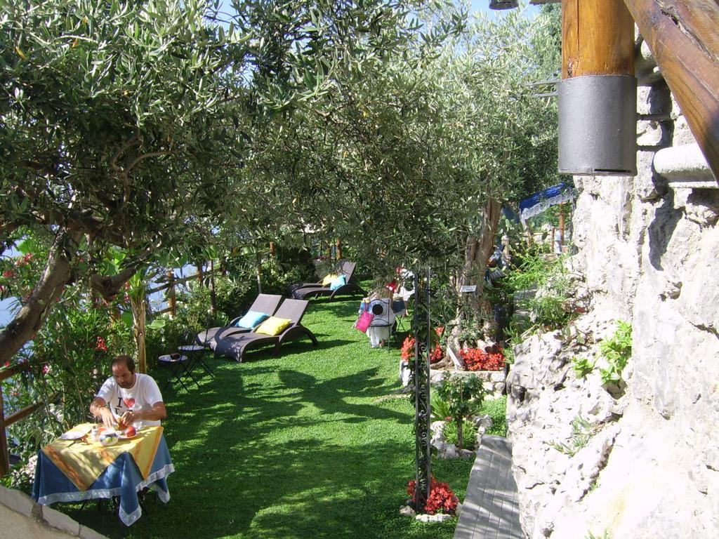 World Center Bed and Breakfast Amalfi Buitenkant foto